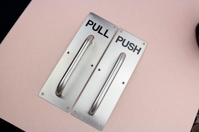 High grade stainless steel push pull door handle with indicated plate